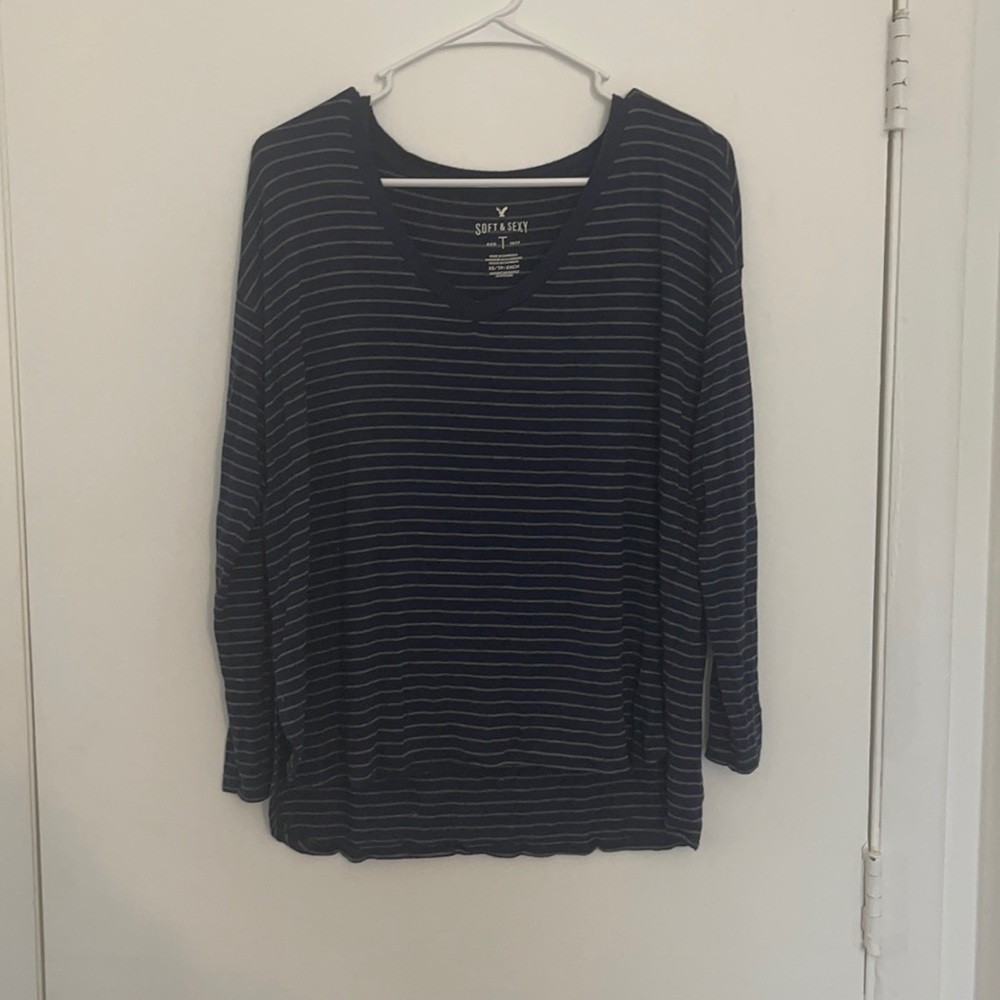 American Eagle Soft & Sexy long sleeve
